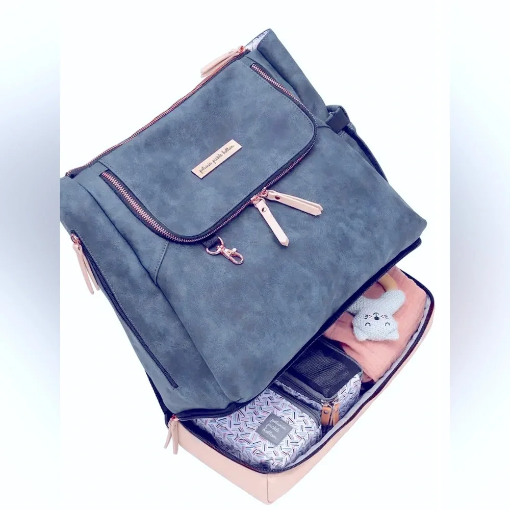 NWOT Petunia Pickle Bottom Pivot Diaper Backpack Blue & Blush